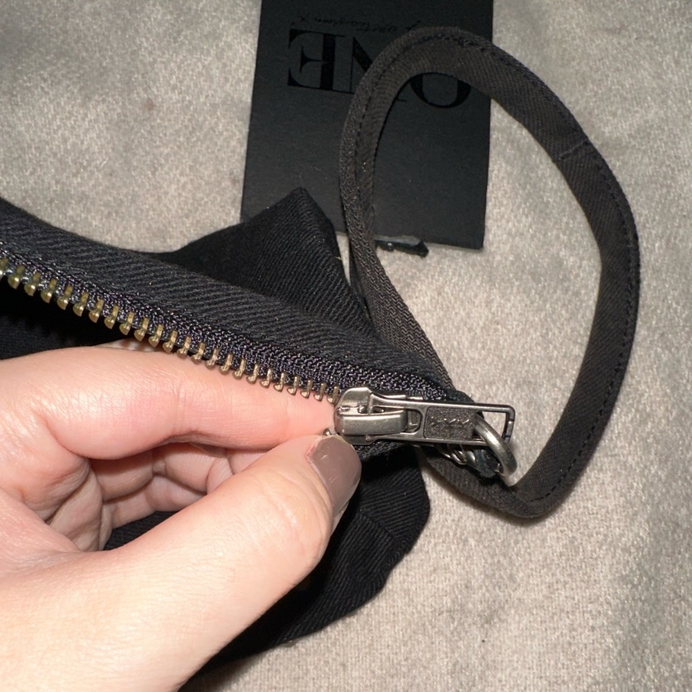 NWT One x OneTeaspoon Vintage Black Denim Studded Wristlet - Picture 7 of 7